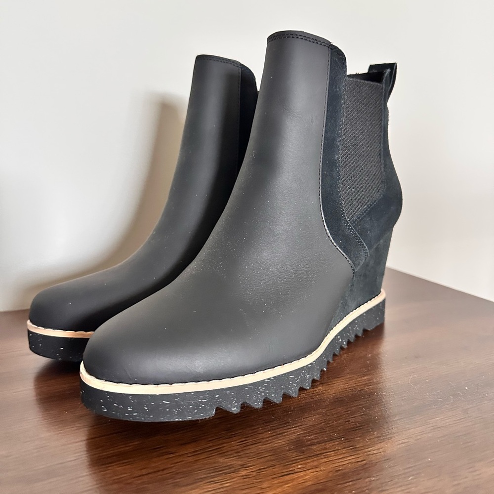 Toms Black Wedge Ankle Boots